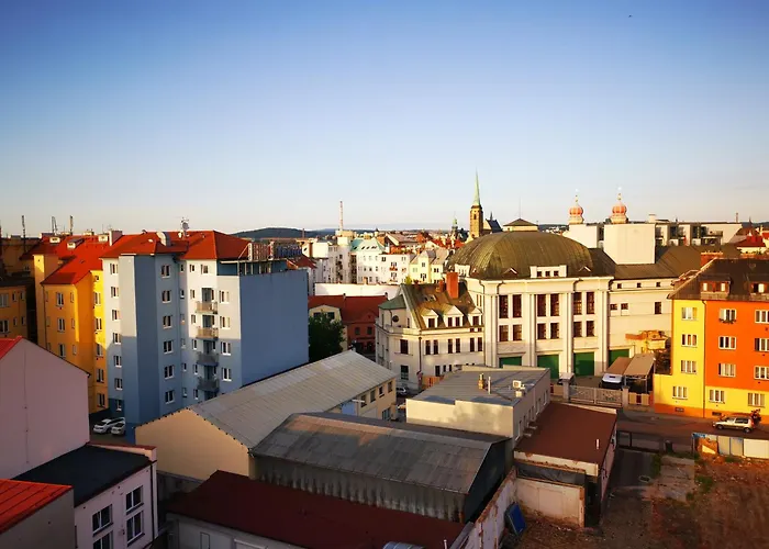Kavi Apartments #3, Top City View!
